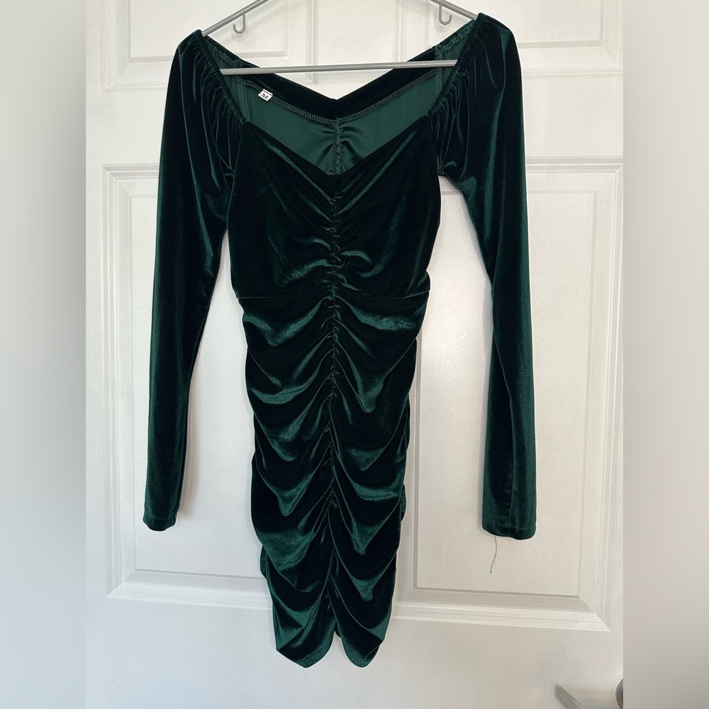 Emerald Ruched Velvet Dress - Medium